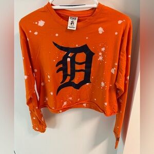 PINK Detroit Tigers MLB Crop Top
